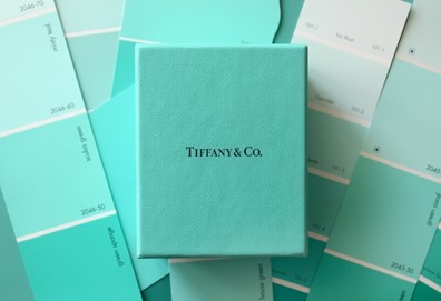 Tiffany Mavisi ile Kurumsal Kimlikte Renklerin Belirlenmesi Örneği